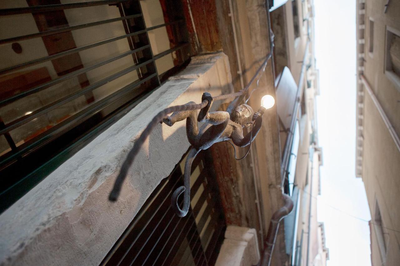 Ca' Della Scimmia - Rialto Bridge, Venise Extérieur photo